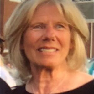 Meet your Posher, Lesley